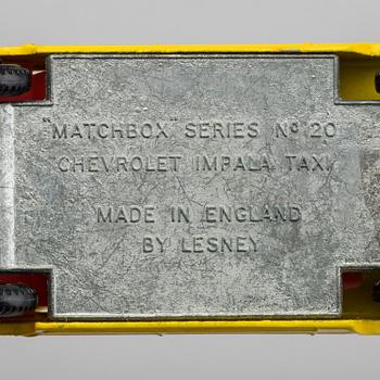 LESNEY MATCHBOX SERIES, 4 st, Vaxhall Cresta RW 22B-8.