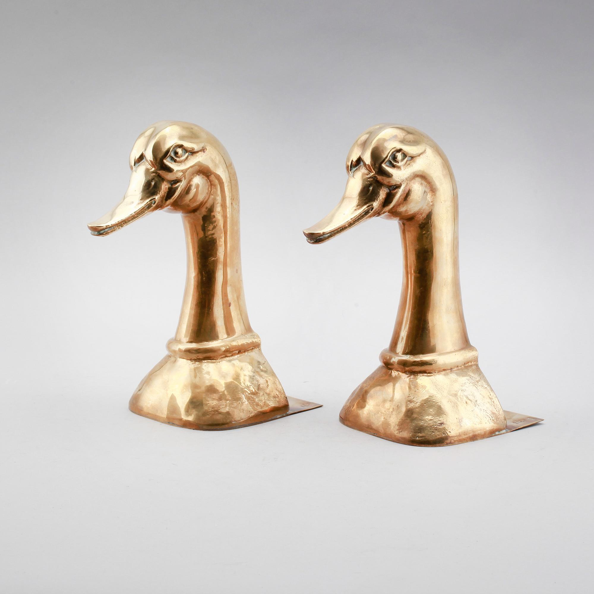 BOKSTÖD, 1 par, mässing, Spanien, 1900-talets andra hälft.