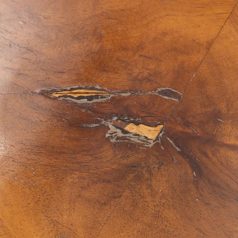 A coffee table, 1920/30s.