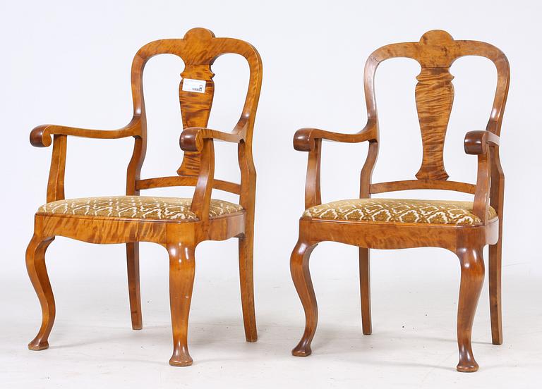 MATGRUPP, 13 delar, rokokostil, 1900-tal.
