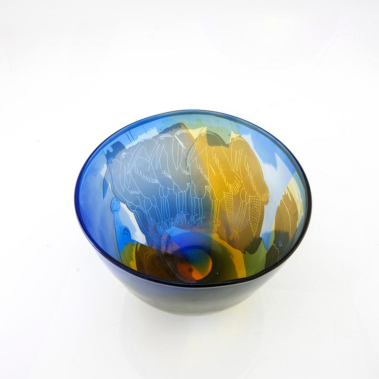 Ann Wärff, skål överfång signerad daterad och numrerad.