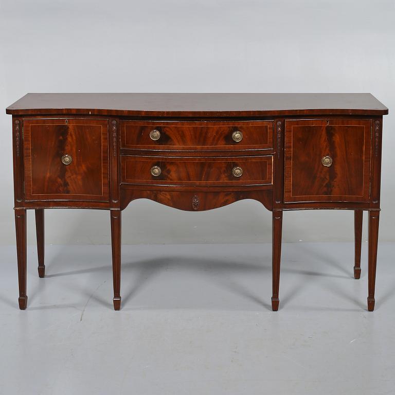 SIDEBOARD, engelsk stil, 1900-tal.