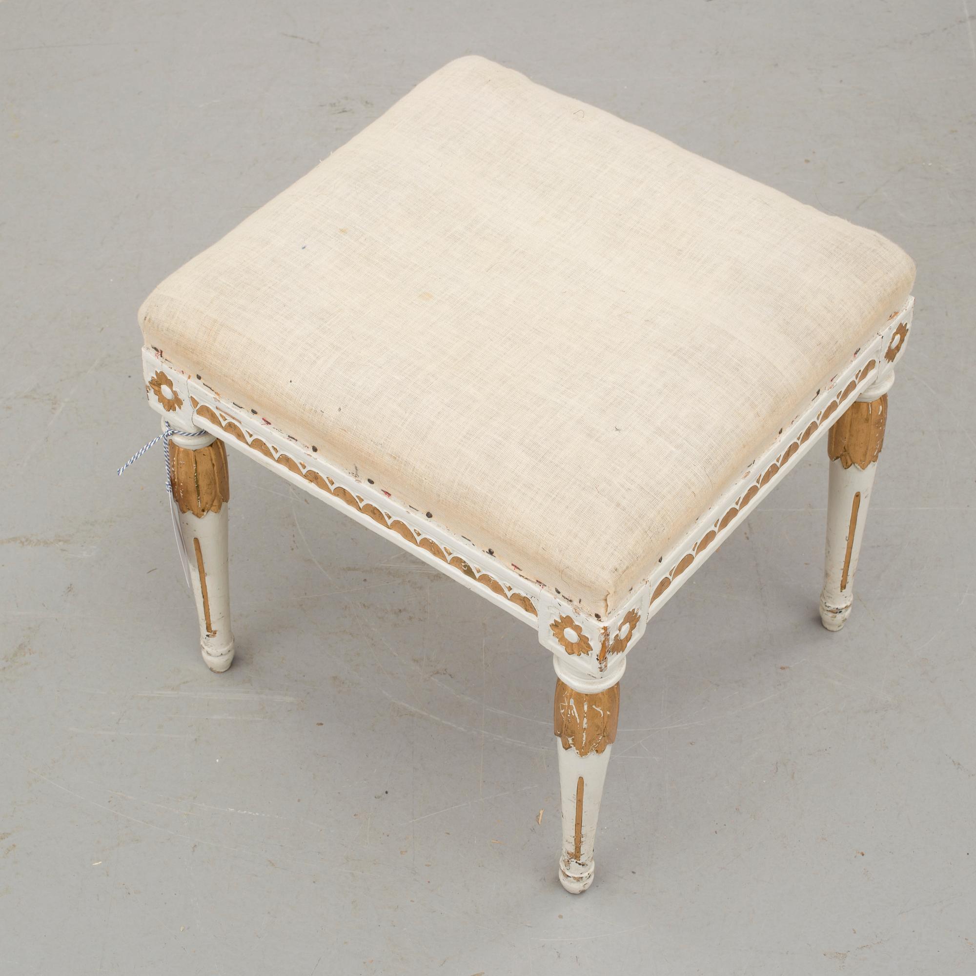 TABURETT, gustaviansk, sent 1700-tal.