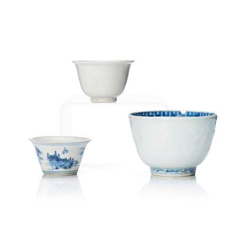 Three blue and white cups, Ming dynasty (1368-1644).