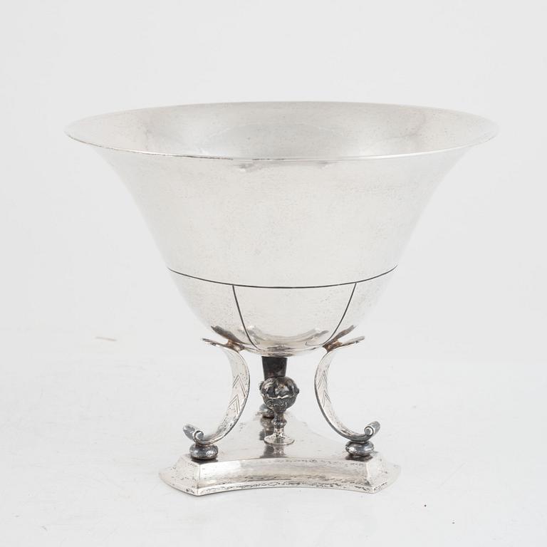 A Swedish Silver Bowl, mark of CG Hallberg, Stockholm 1926.