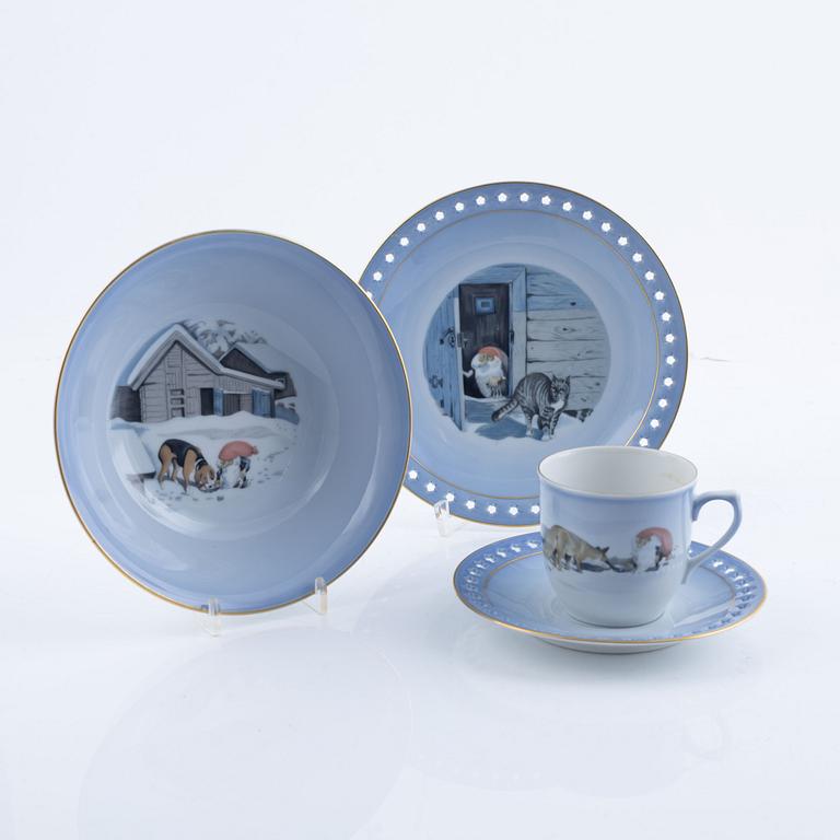 Harald Wiberg, Christmas service, 48 pieces, porcelain, "Tomten", Royal Copenhagen and Bing & Grøndahl, Denmark.