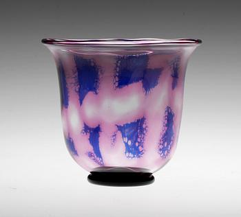 VAS, glas, graal, Eva Englund, Orrefors, sign. Unik.