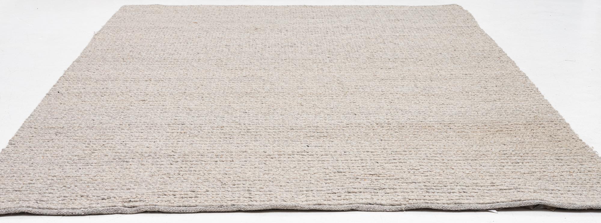 Matta, Bolia, ca 350 x 245 cm.