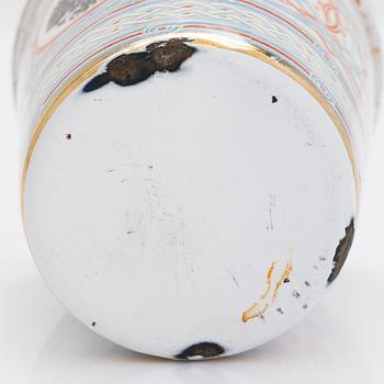 Kröningsmuggar, 2 st, emaljerad plåt, Nikolaj II:s kröning, Ryssland 1896.