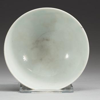 SKÅL, porslin. Qing dynastin (1644-1912), med Chenghua sex karaktärers märke.