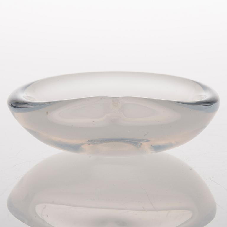 A glass bowl signed Tapio Wirkkala Iittala.