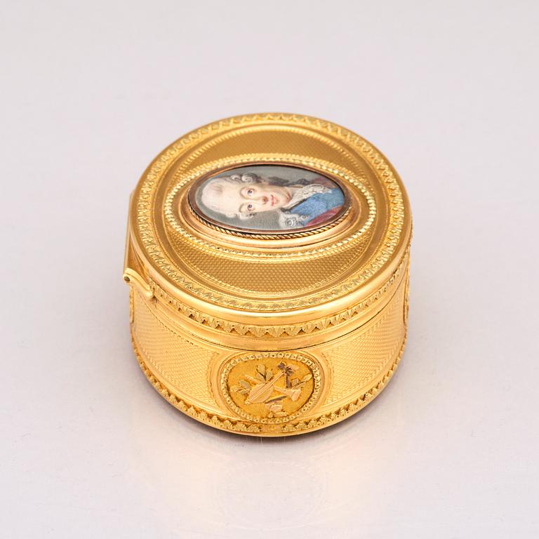 A Royal presentation gold box by Matthieu Philippe, Paris 1776-77, miniature of Gustaf III by Johan Georg Henrichsen.