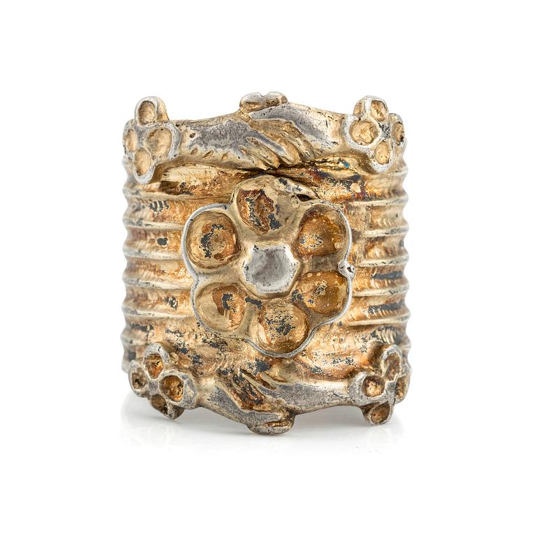 A presumably North European Renaissance silver-gilt 'fede' ring, 16th - 17th century.