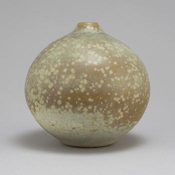 CARL-HARRY STÅLHANE, a unique stoneware vase, signed and dated Rörstrand 1947.