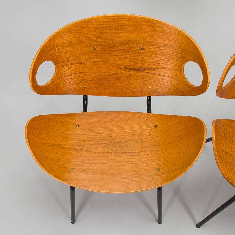 Olof Kettunen, a pair of mid-20th century 'Ulla' chairs for Merivaara.