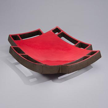 SATU SYRJÄNEN, A CERAMIC SCULPTURE, "Red Field", signed Satu Syrjänen 2008.