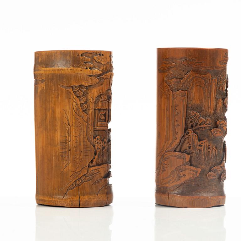 Two Chinese bamboo brush stands, late Qing dynasty / 20th century.