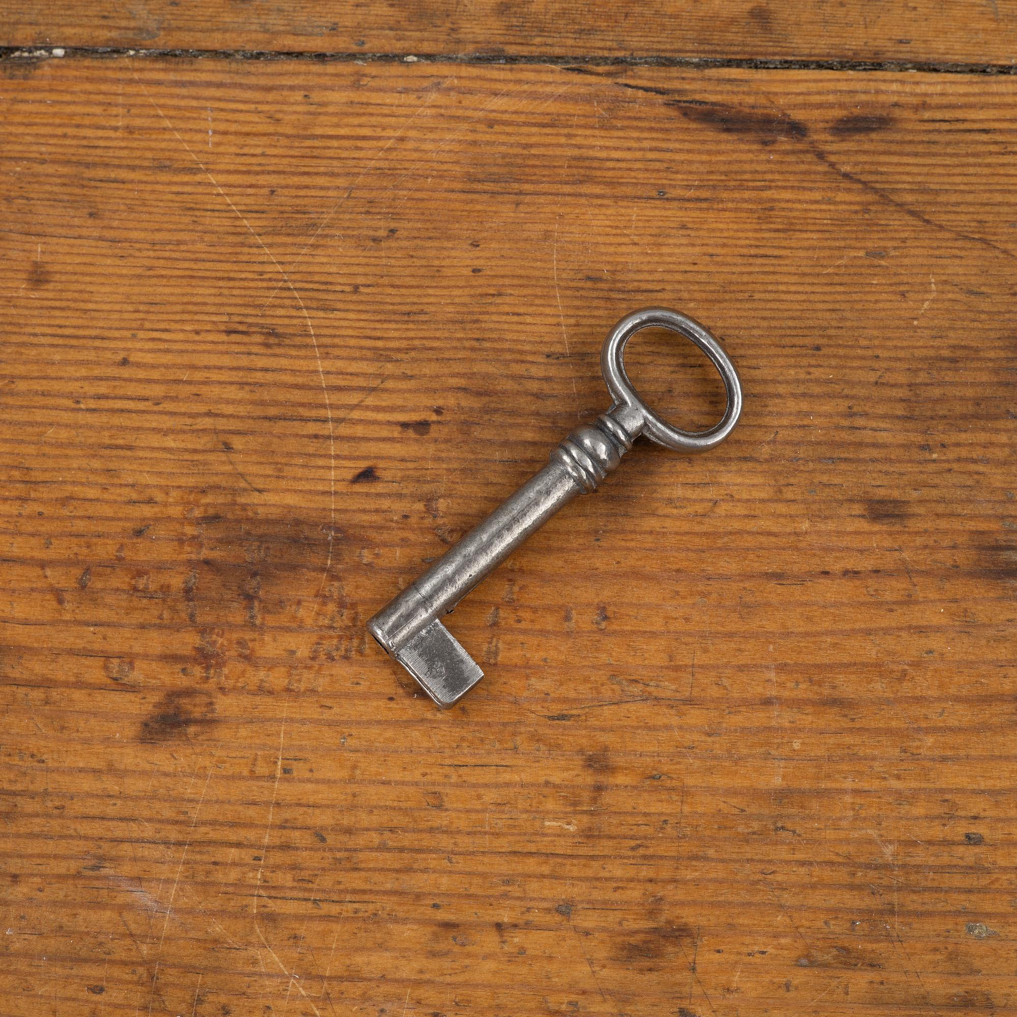 Skänk, sengustaviansk, 1800-tal.