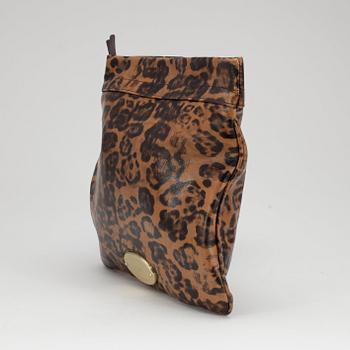 MULBERRY, a leopard printed leather clutch with gold colored hardwear.