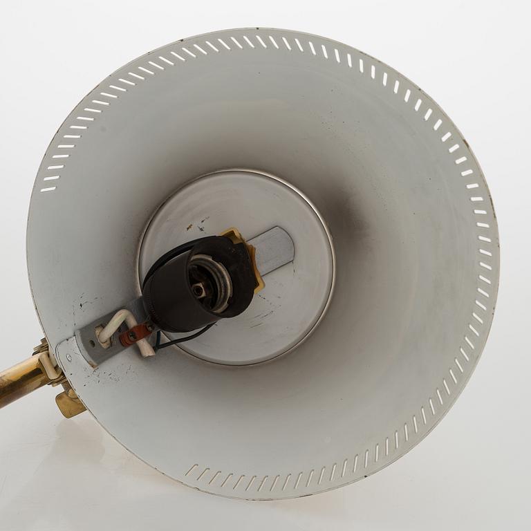 Paavo Tynell, a mid-20th-century  '9227' table lamp for Idman.