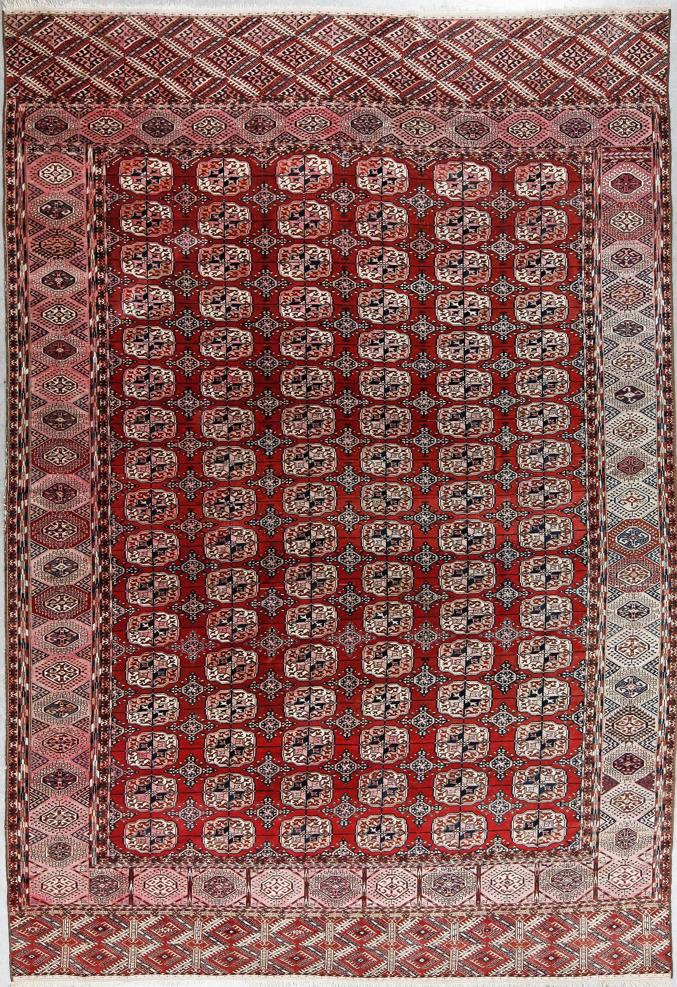 MATTA, semiantik Tekke Turkmen, ca 360x250 cm.