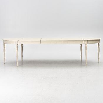 Dining table, 19th century.