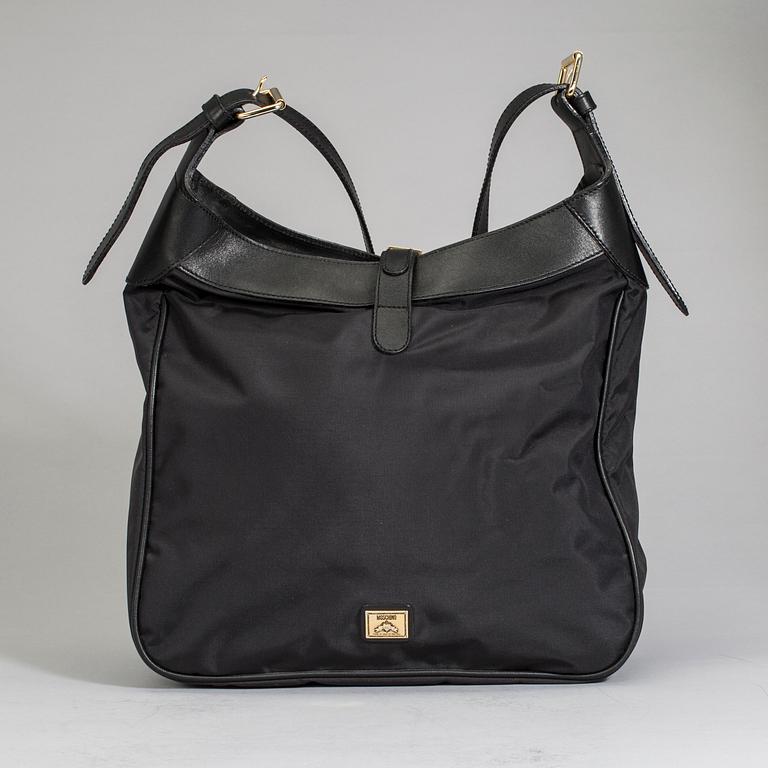 VÄSKA, Moschino.