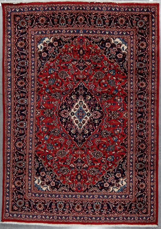 MATTA, Keshan, ca 285x205 cm.