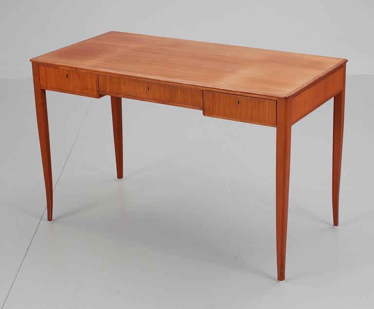 SKRIVBORD, "Nya Guldheden" Carl Malmsten, Åfors möbelfabriker AB.