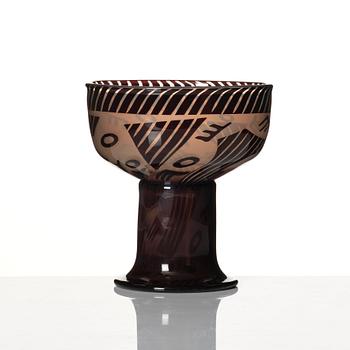 Eva Englund, a 'graal' glass goblet 'Chalice II' , Orrefors, Sweden 1988.