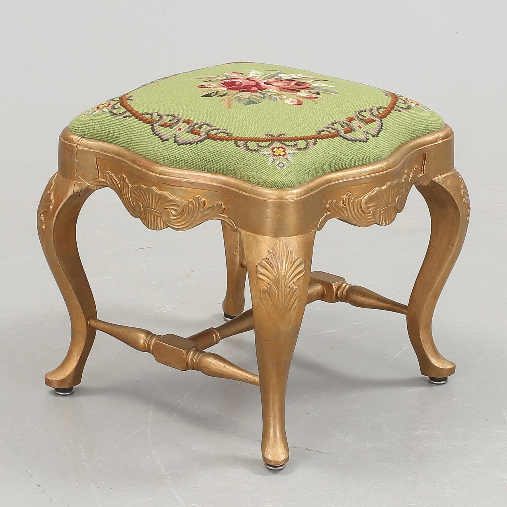 TABURETT, rokokostil, 1900-talets första hälft.