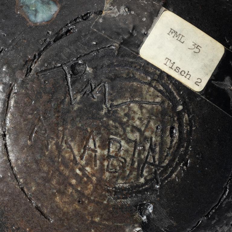 Francesca Mascitti-Lindh, a chamotte stoneware vase, Arabia, Finland.