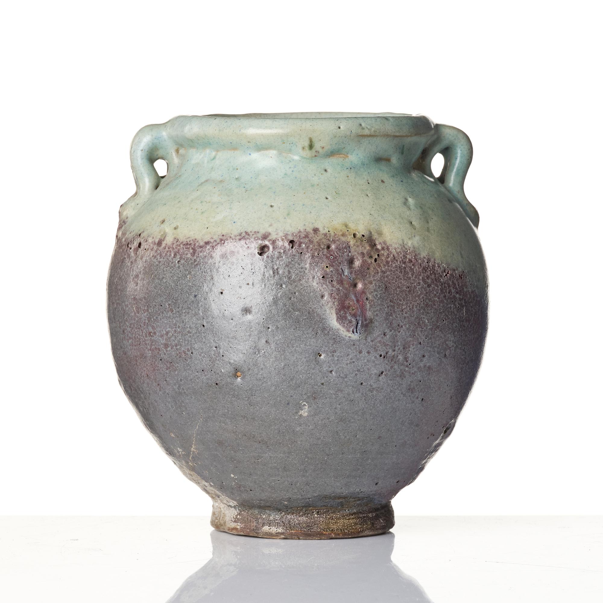 Kruka, keramik. Jun, troligen sen Mingdynasti.