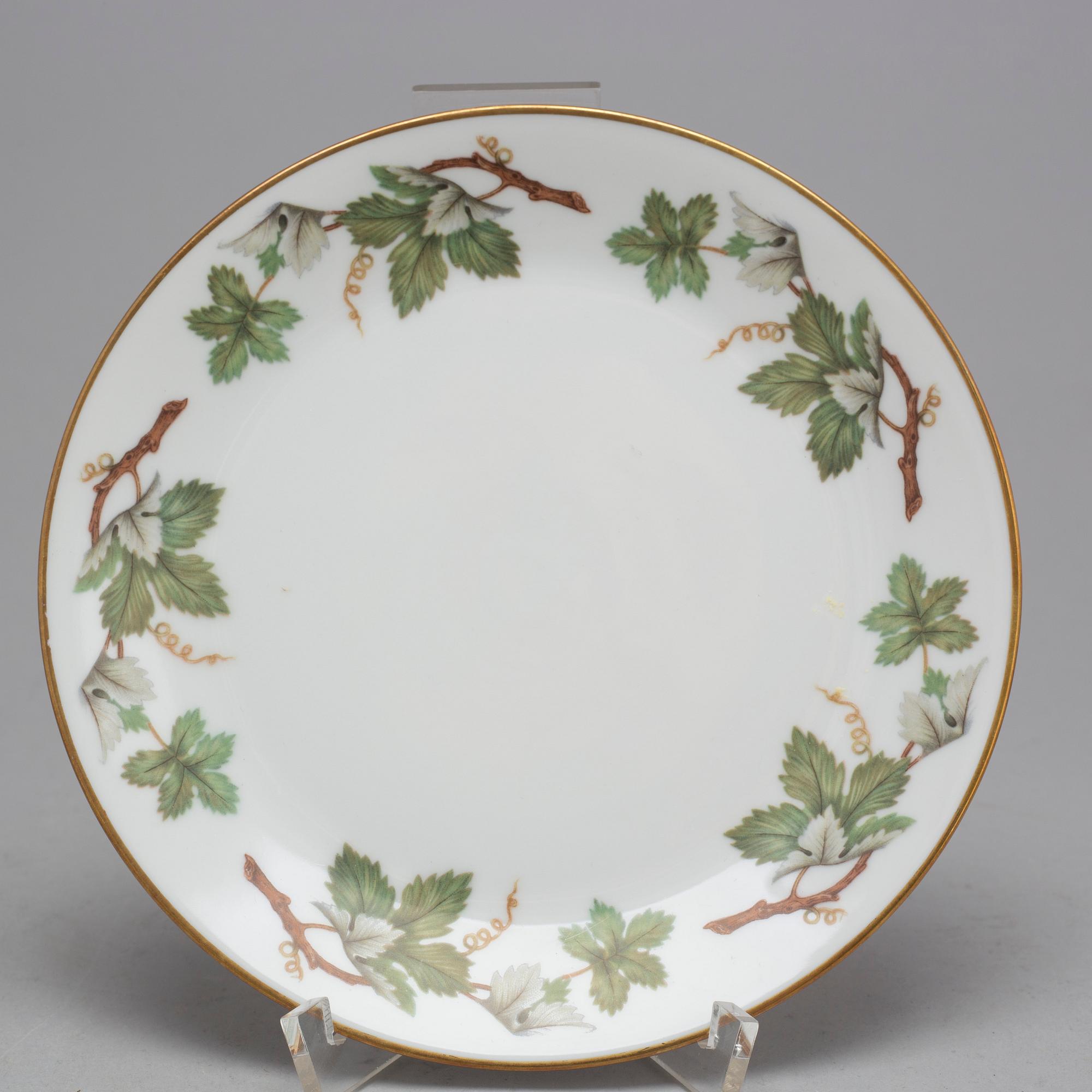 TE- OCH KAFFESERVIS, 43 delar, porslin, Hackefors, 1900-talets andra hälft.