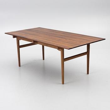 Hans J. Wegner, matbord, CH327, Carl Hansen & Son, Danmark, samtida tillverkning.