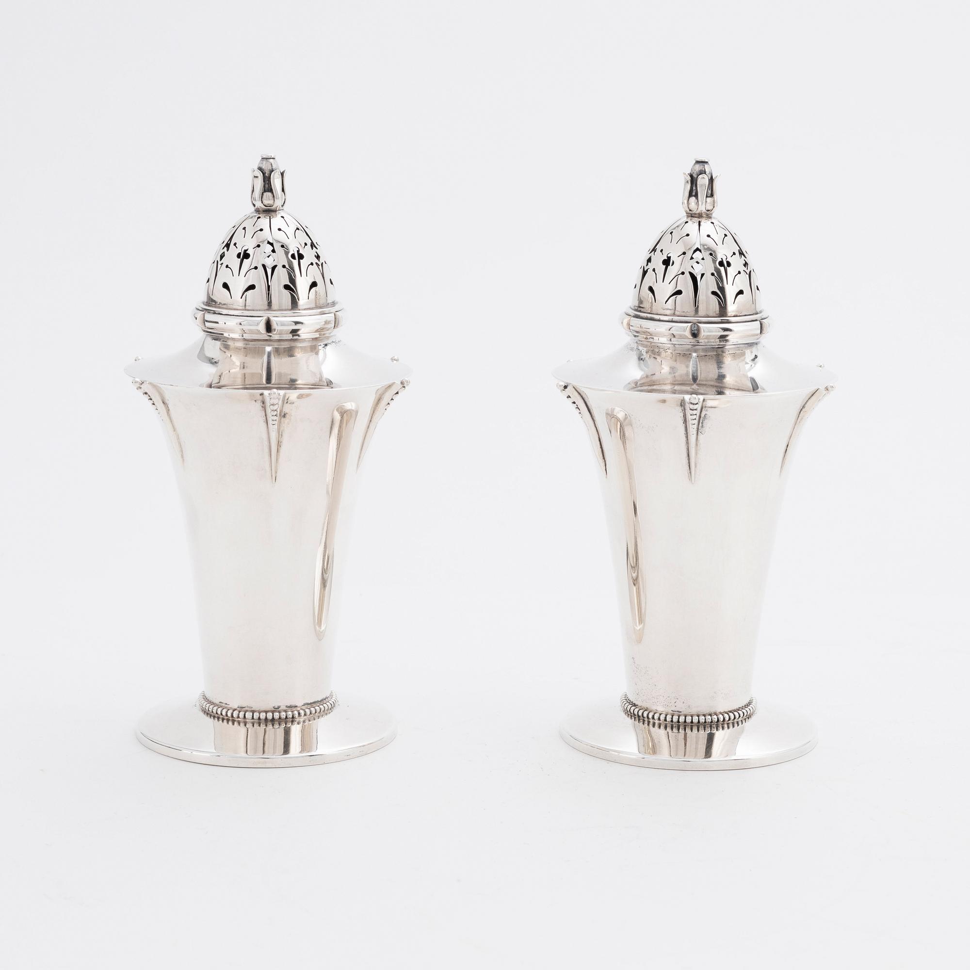 Atelier Borgila, a pair of silver sugar-shakers, Stockholm 1925.