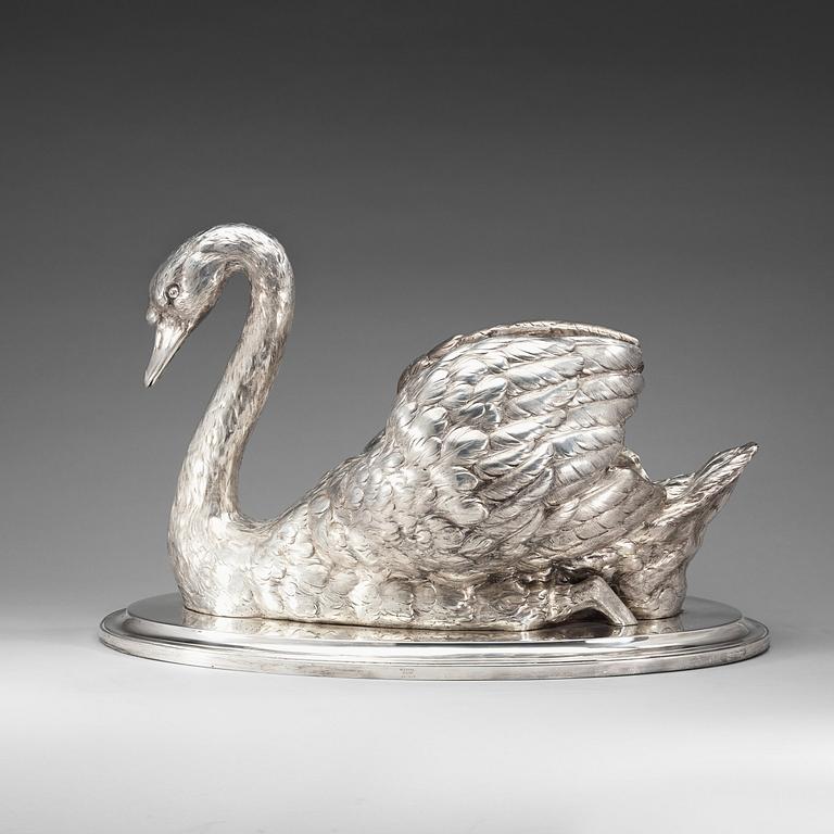 A German late 19th century silver jardiniere, marked Wilkens.
