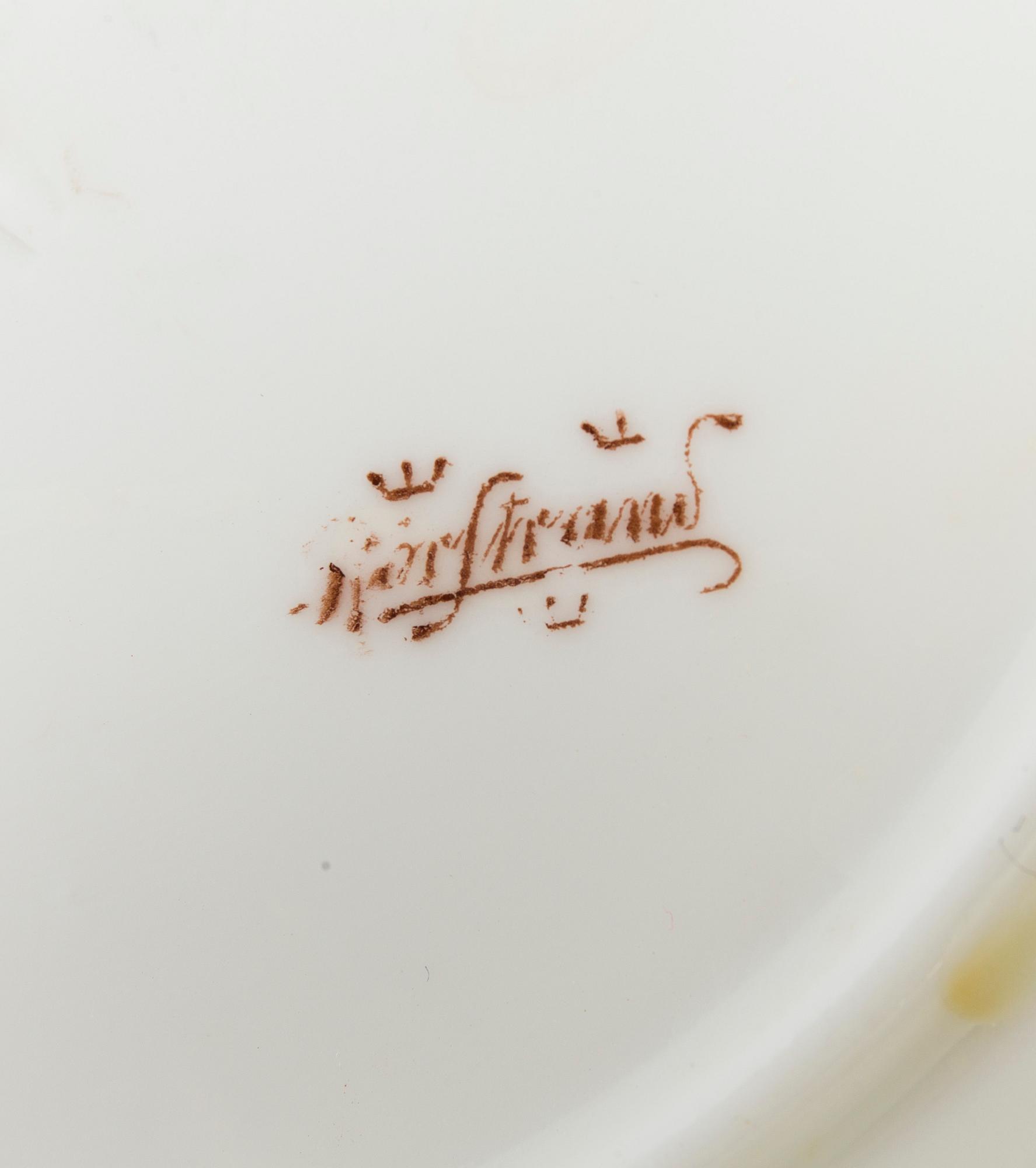 A Rörstrand 84 pieces porcelain dinner service, Sweden early 1900's.