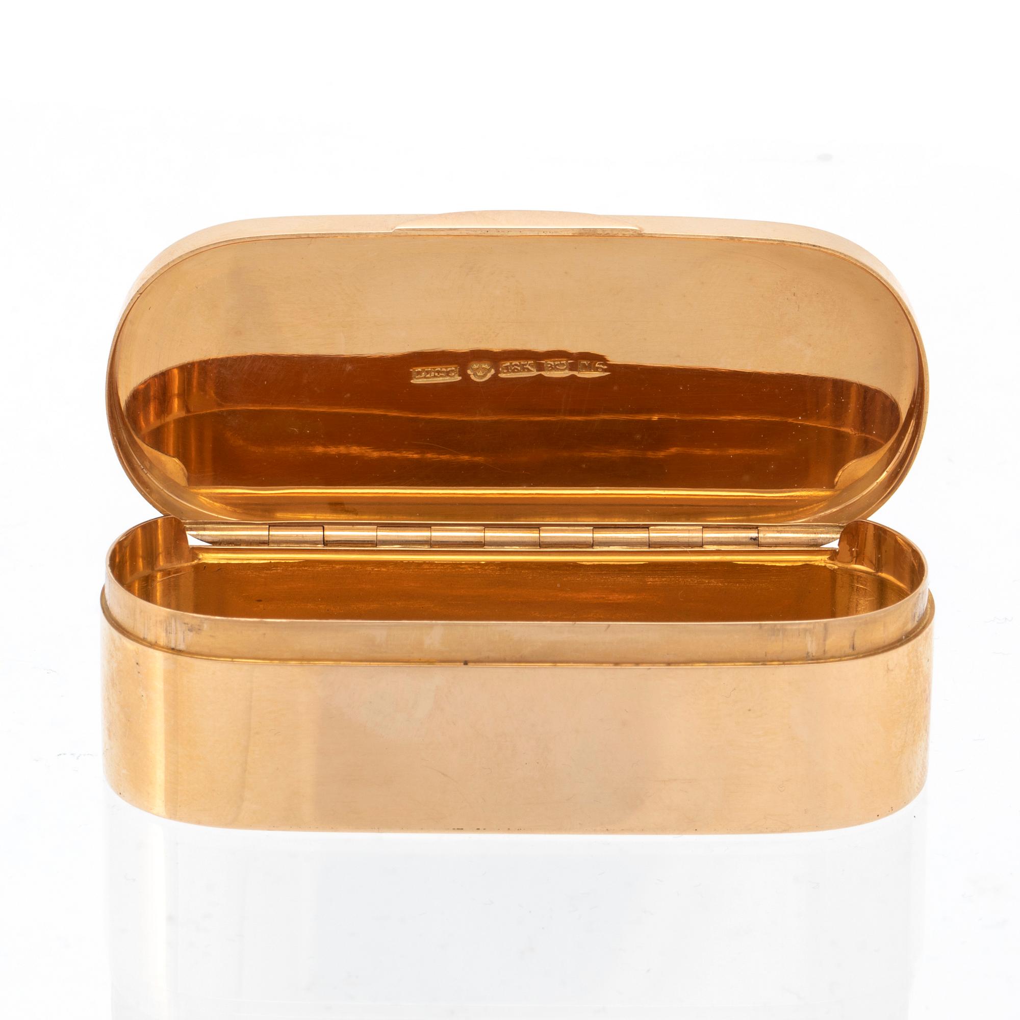 An 18K gold box by Lars Larsson & Co Gothenburg 1890.