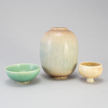 A SVEN WEJSFELTS, two bowls and a vase. Unique, signed.