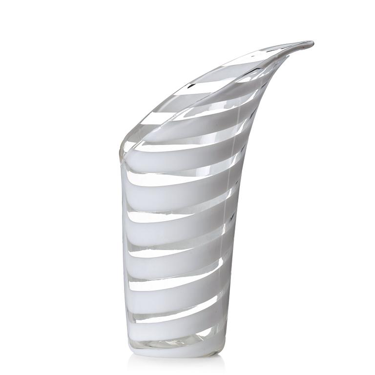 Tyra Lundgren, TYRA LUNDGREN, a glass vase, Venini, Italy, model 3864, designed in 1948.