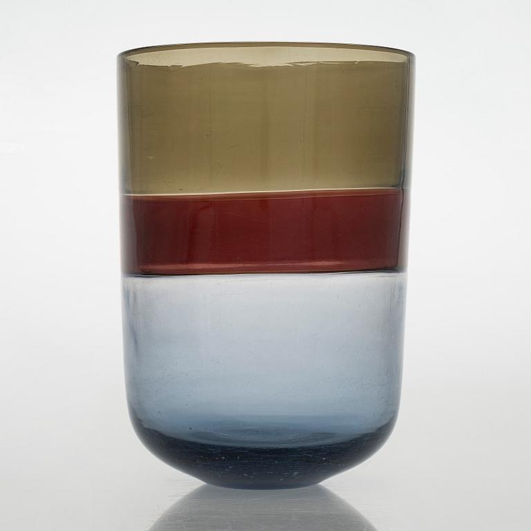 Tapio Wirkkala, maljakko, lasia, signeerattu Venini Italia.