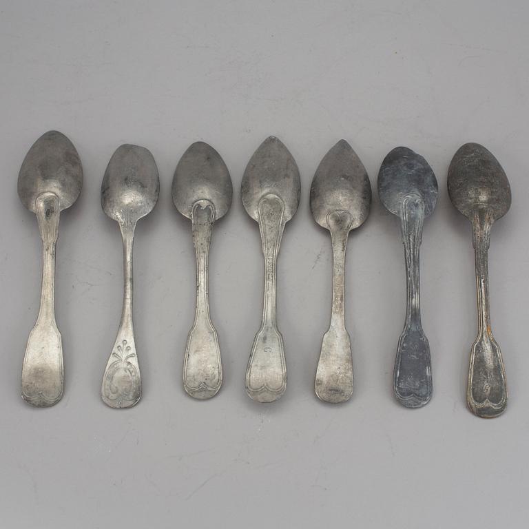 SKEDAR, 17 stycken, tenn, 17/1800-tal.