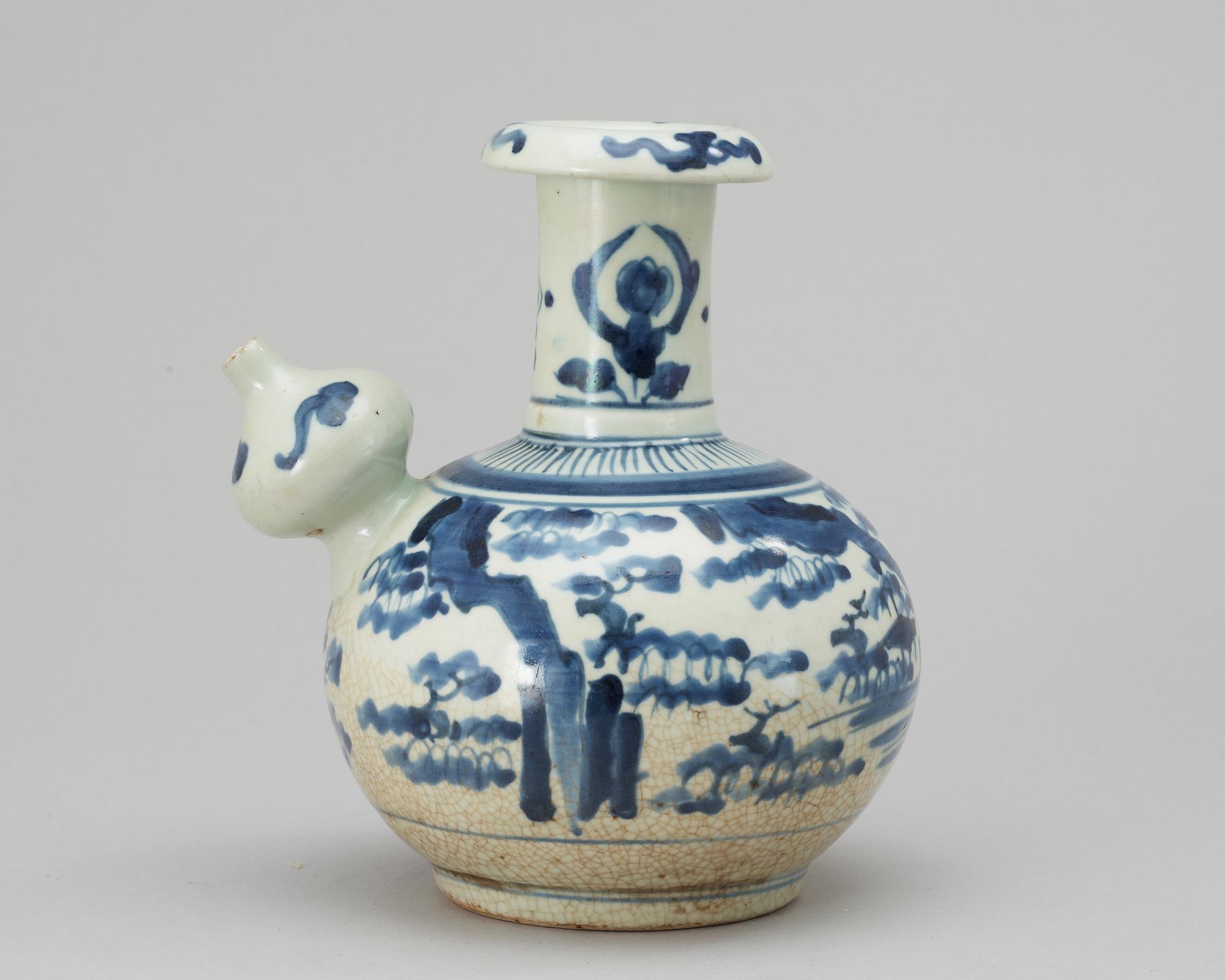 KENDI, porslin. Japan, 1700-tal.