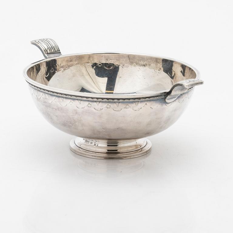 Bowl, silver, GAB, Stockholm, 1938.