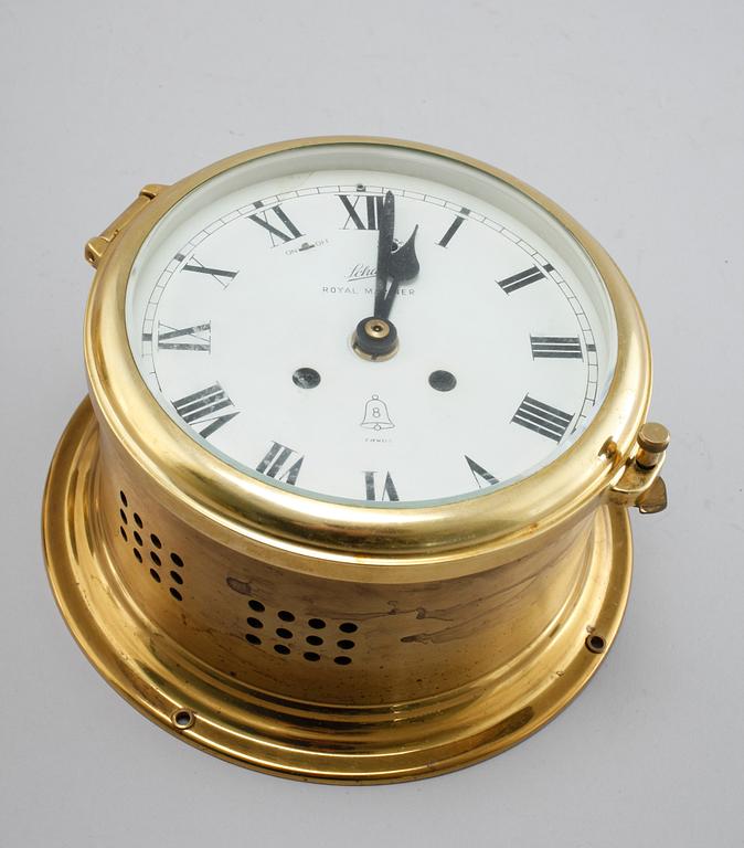 A wall clock and a barometer from Schatz, made in the fourth quarter of the 20th century.