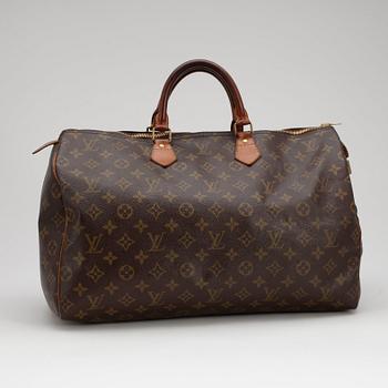 LOUIS VUITTON, a monogram canvas bag, "Speedy 40".