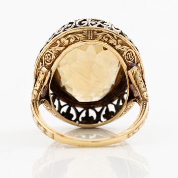 Ring 14K guld och silver med en fasettslipad citrin.