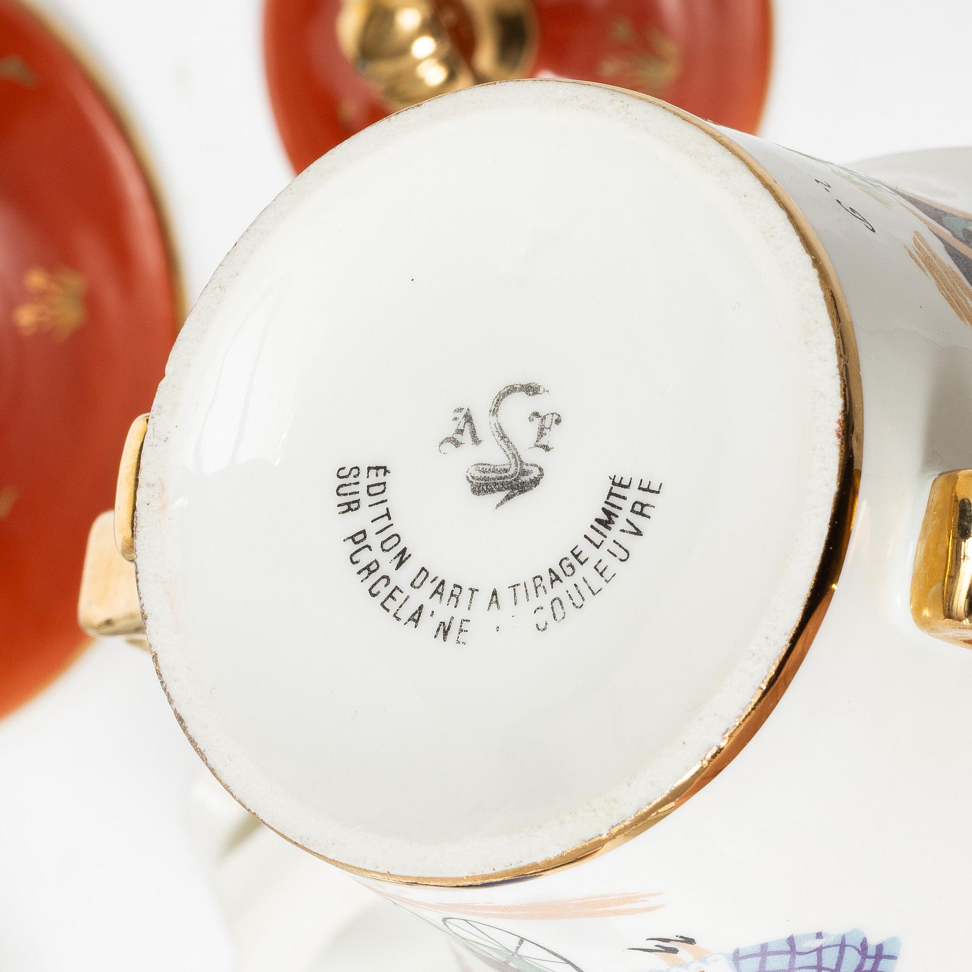 Raymond Peynet, A 10 piece tea service "L'amoureux", Couleuvre, France.