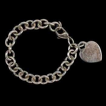 BRACELET, Tiffany & Co, silver, heart pendant.